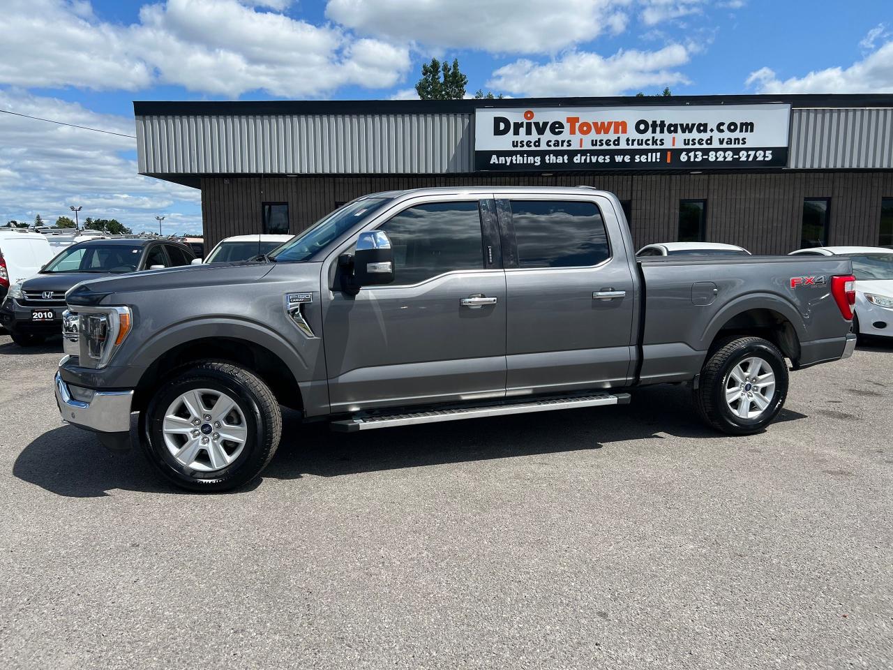 2022 Ford F-150 Lariat - Photo #2