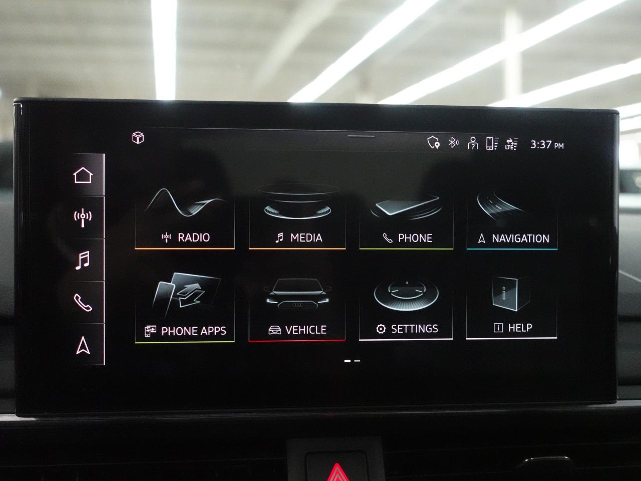 2020 Audi A4 KOMFORT | AWD | Leather | Sunroof | ACC | CarPlay Photo