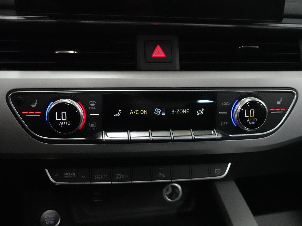 2020 Audi A4 KOMFORT | AWD | Leather | Sunroof | ACC | CarPlay Photo