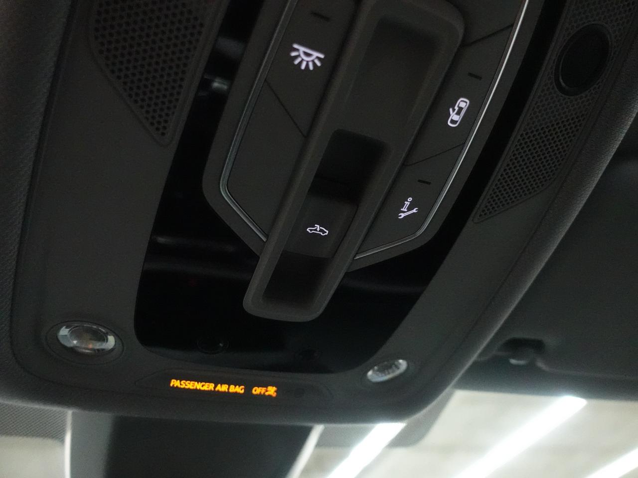 2020 Audi A4 KOMFORT | AWD | Leather | Sunroof | ACC | CarPlay Photo