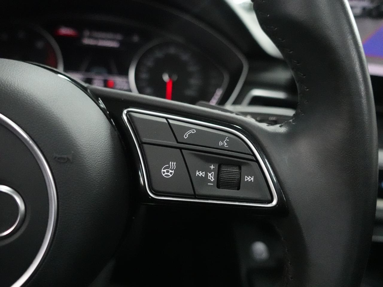 2020 Audi A4 KOMFORT | AWD | Leather | Sunroof | ACC | CarPlay