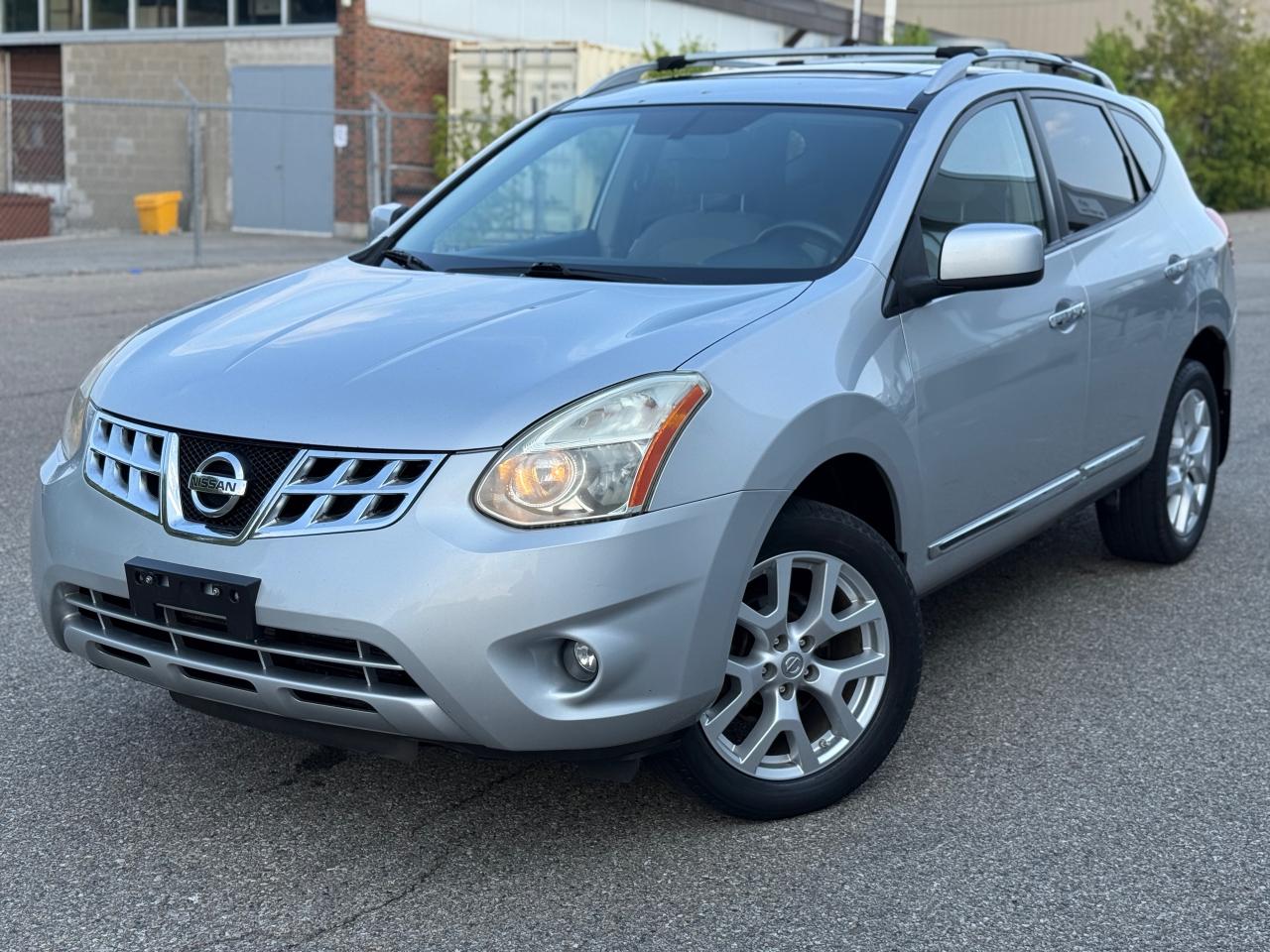 Used 2012 Nissan Rogue SV for sale in North York, ON