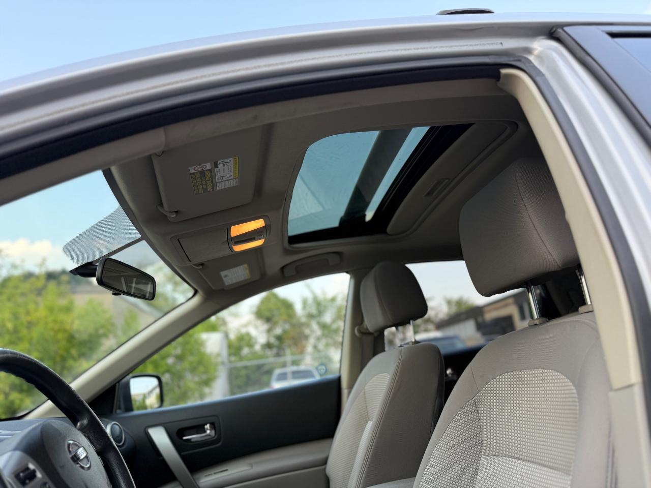 2012 Nissan Rogue SV - Photo #11