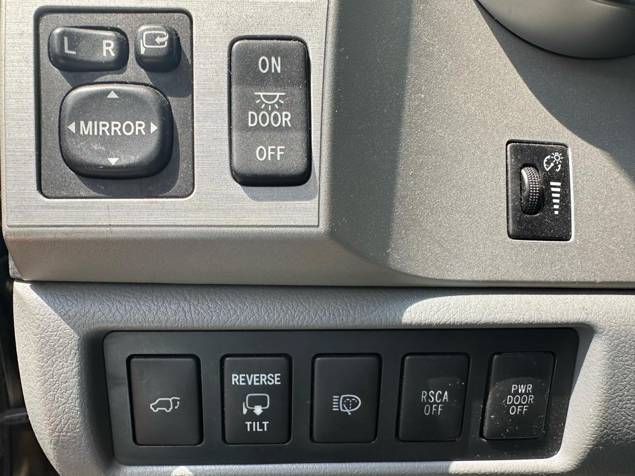 2008 Toyota Sequoia Platinum - Photo #11