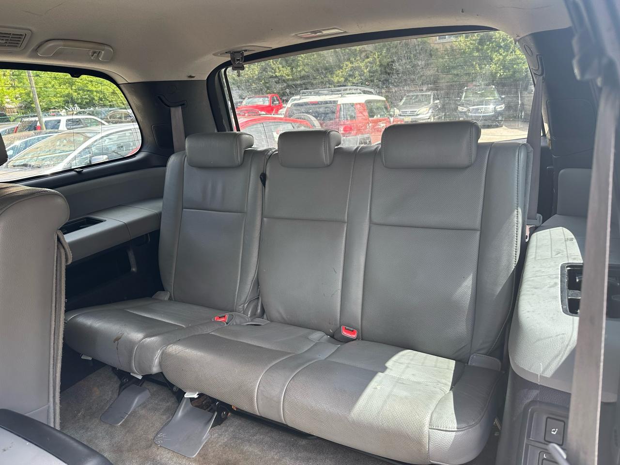 2008 Toyota Sequoia Platinum - Photo #14