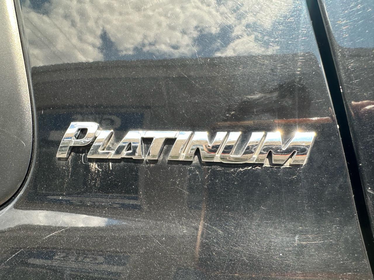 2008 Toyota Sequoia Platinum - Photo #4