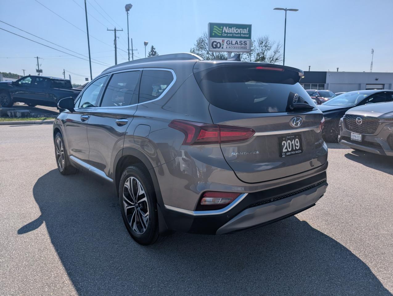 2019 Hyundai Santa Fe Ultimate 2.0 Photo