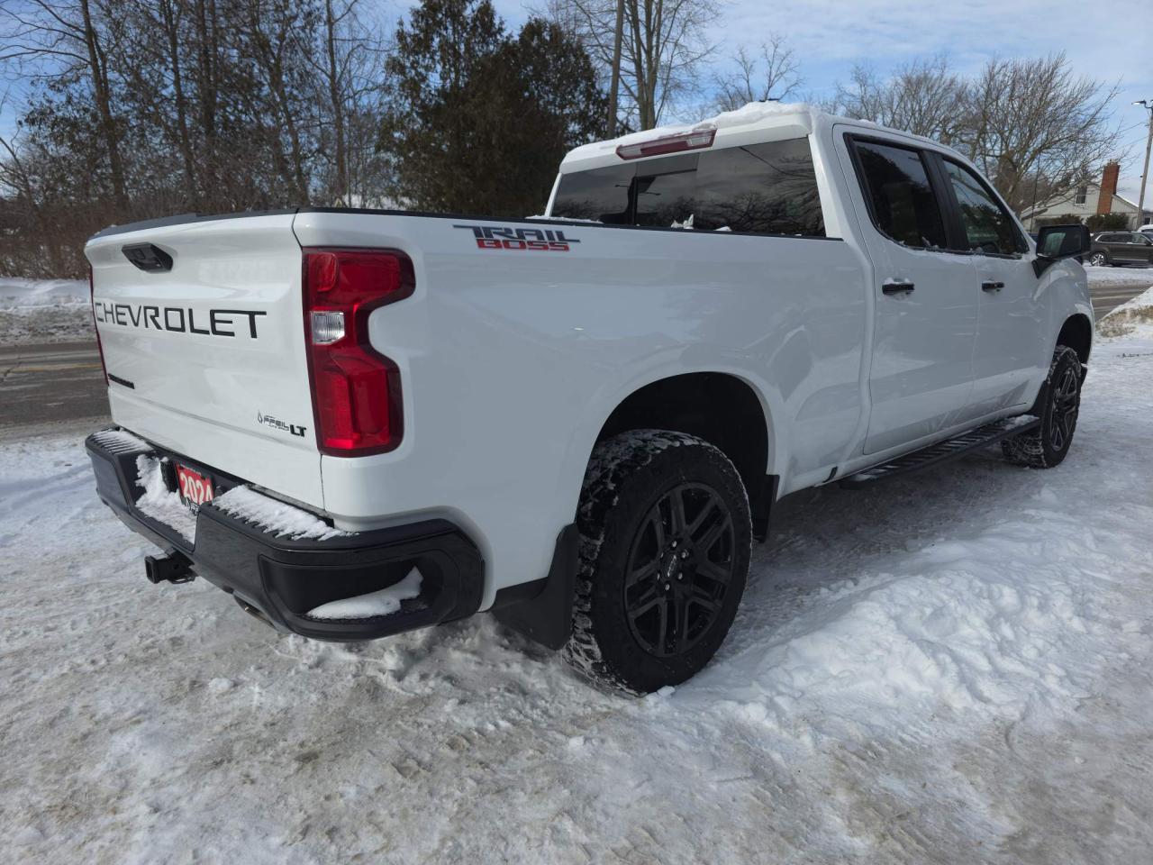 2024 Chevrolet Silverado 1500 LT Trail Boss LEATHER, POWER SUNROOF Photo