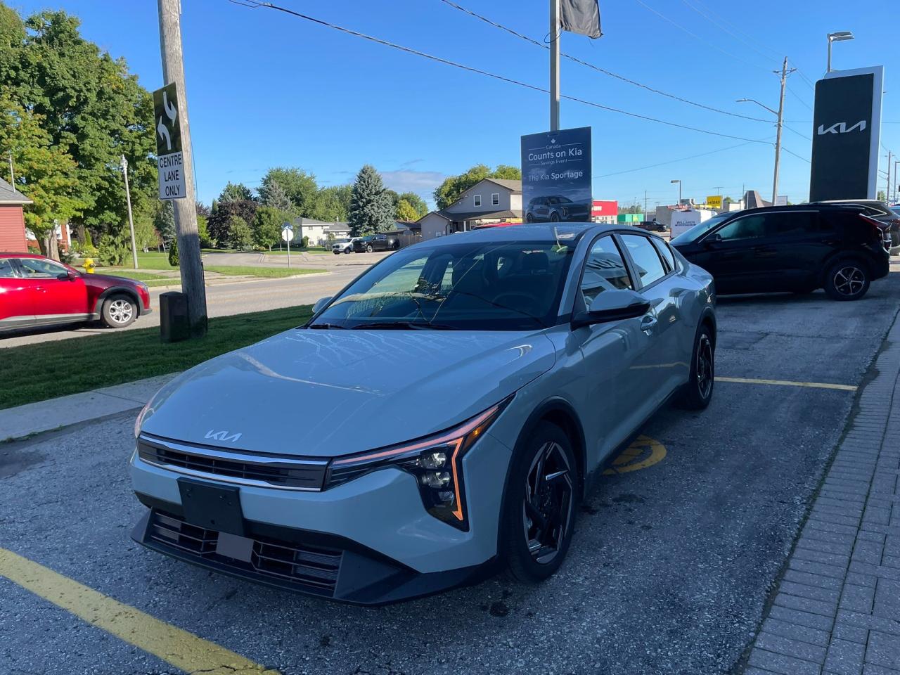 2025 Kia K4 EX Photo3