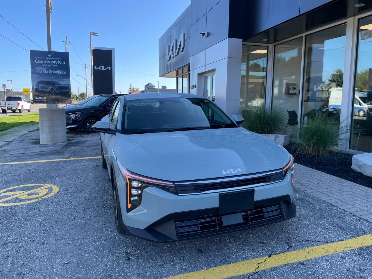 2025 Kia K4 EX *Used Dealer Demo* Photo