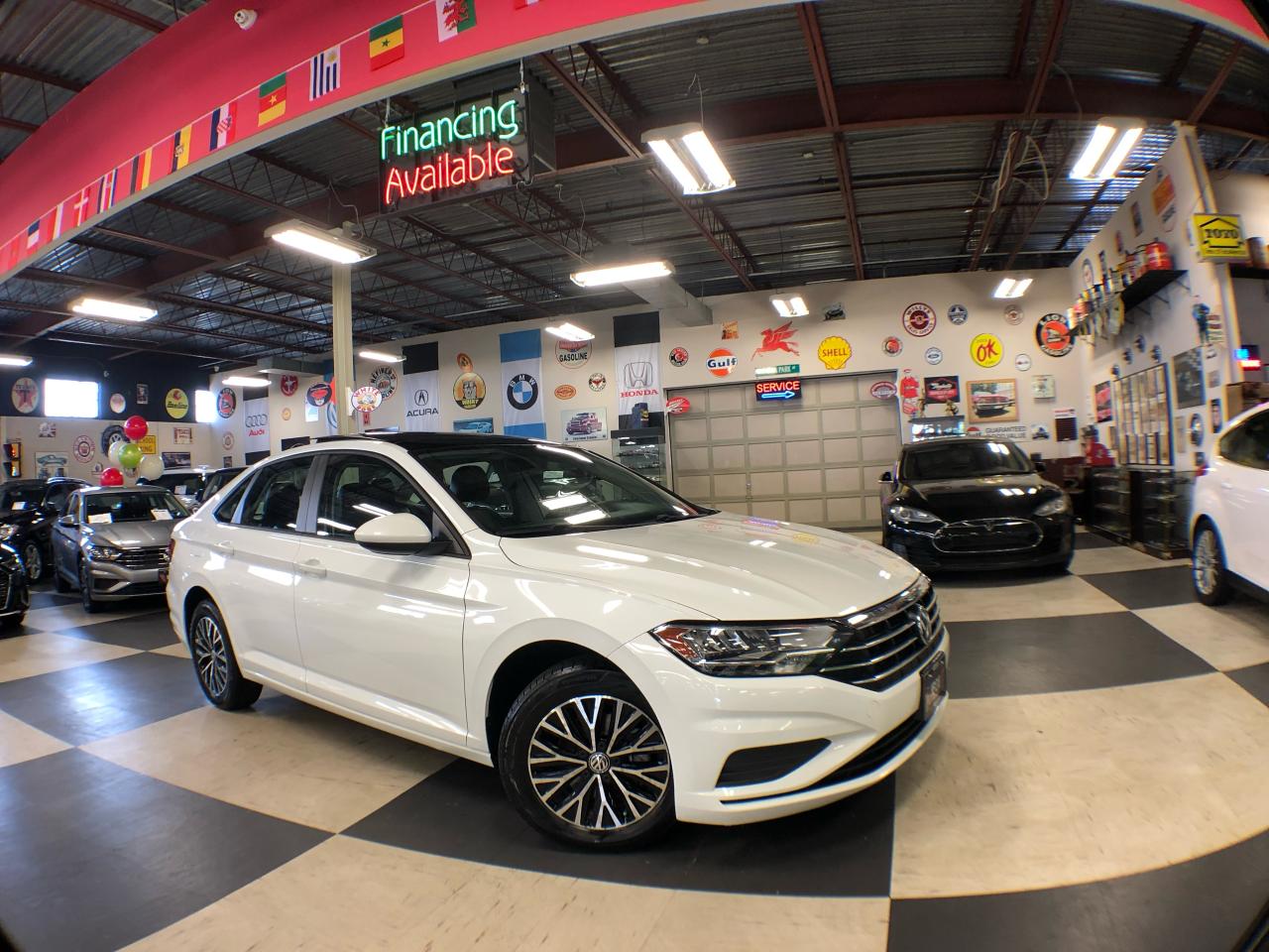 Used 2019 Volkswagen Jetta HIGHLINE LEATHER PAN/ROOF A/CARPLAY B/SPOT CAMERA for sale in North York, ON