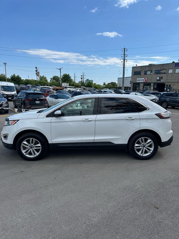 2018 Ford Edge SEL Photo