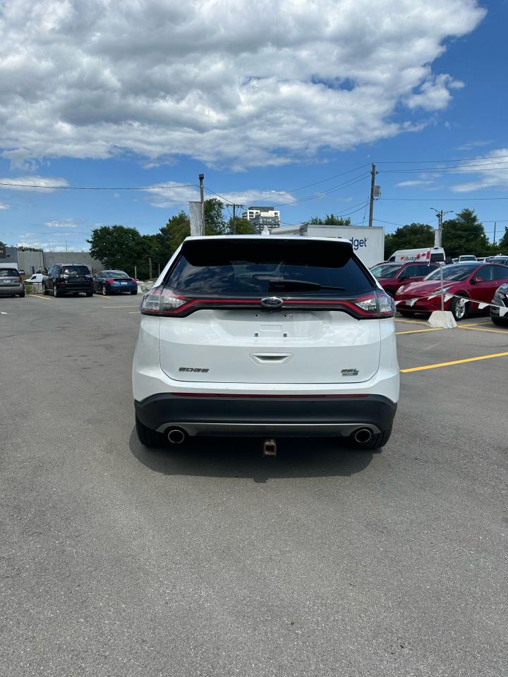 2018 Ford Edge SEL - Photo #5