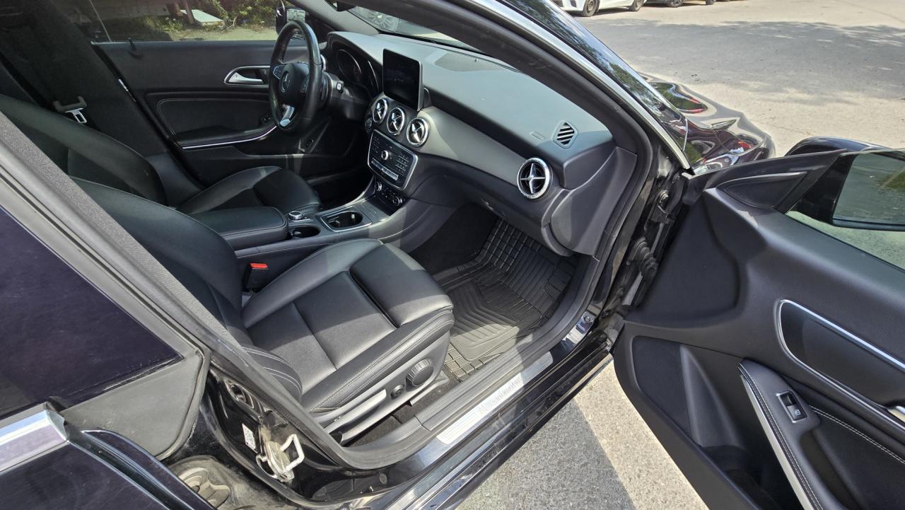 2018 Mercedes-Benz CLA-Class CLA250 - Photo #15
