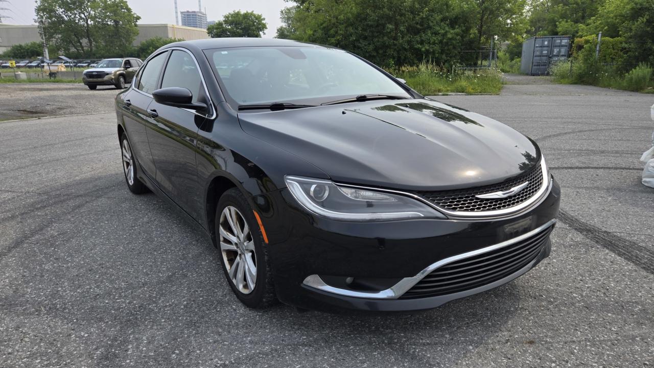 2015 Chrysler 200 Limited - Photo #7
