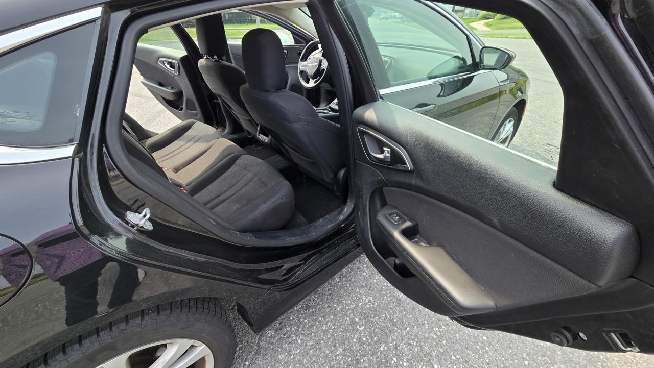 2015 Chrysler 200 Limited - Photo #14
