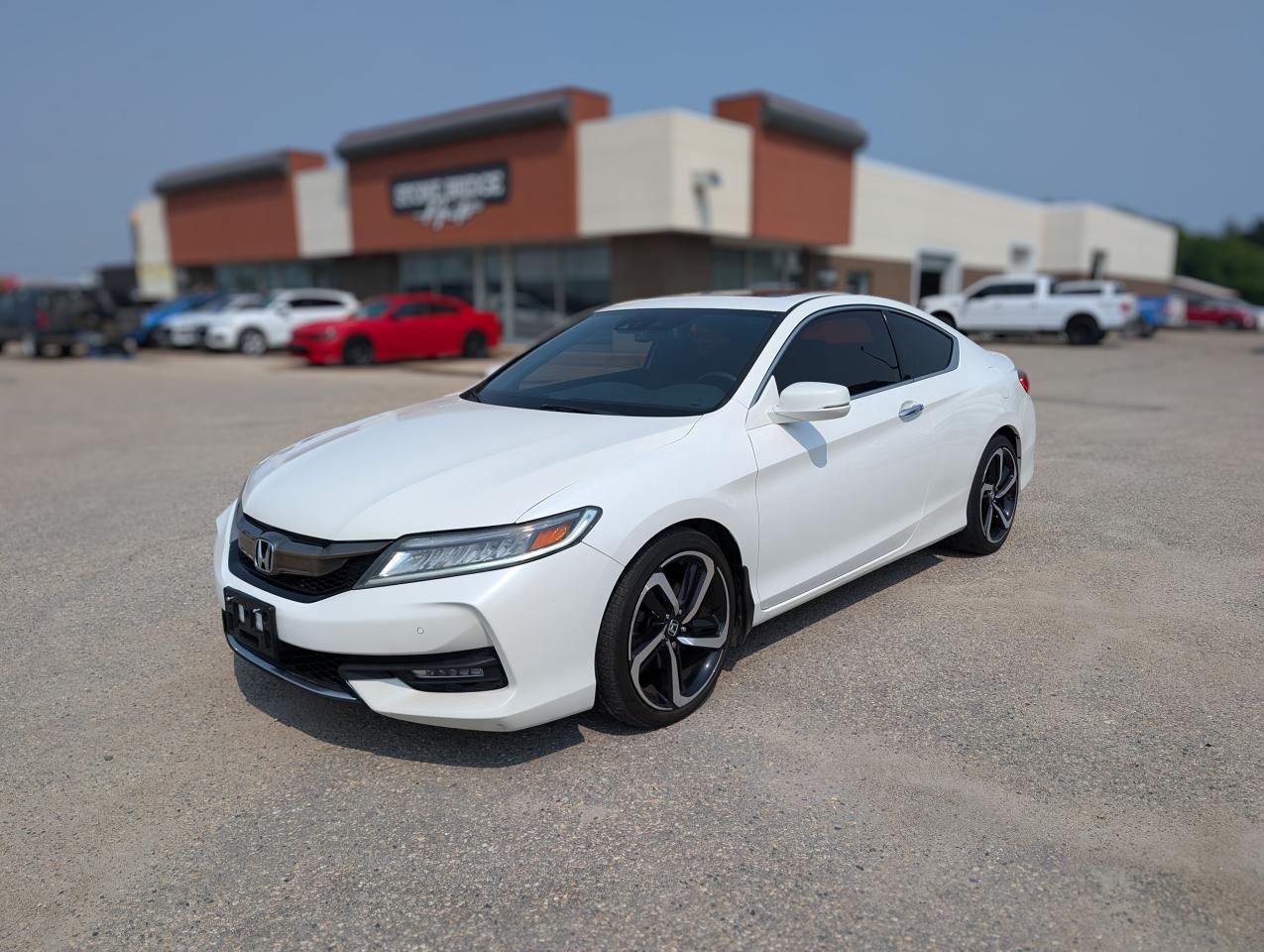 Used 2017 Honda Accord Touring | LEATHER | SUNROOF | ADAPTIVE CRUISE CONT for sale in Steinbach, MB