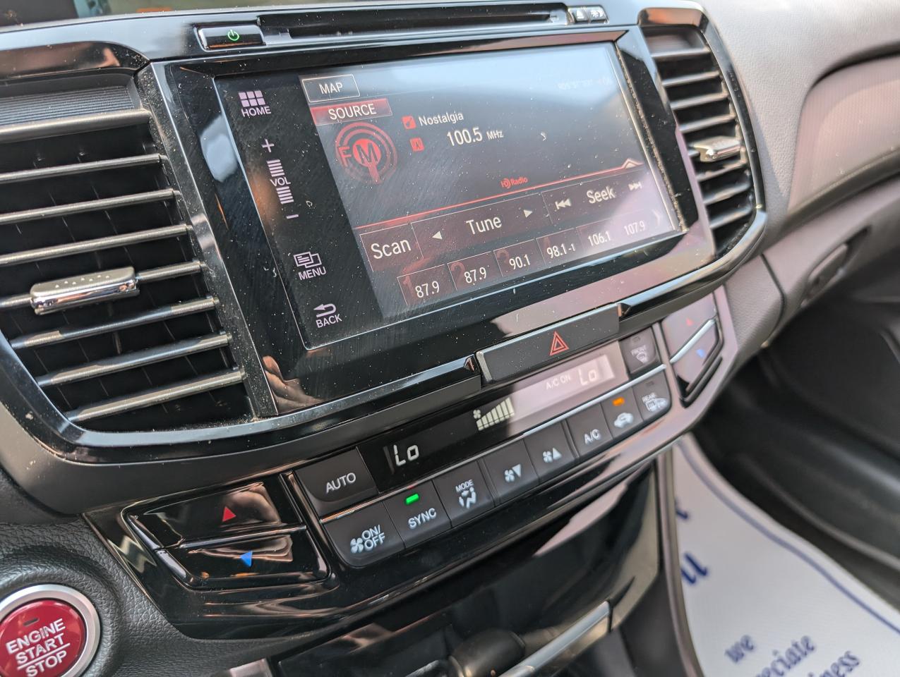 2017 Honda Accord Touring | LEATHER | SUNROOF | ADAPTIVE CRUISE CONT - Photo #11