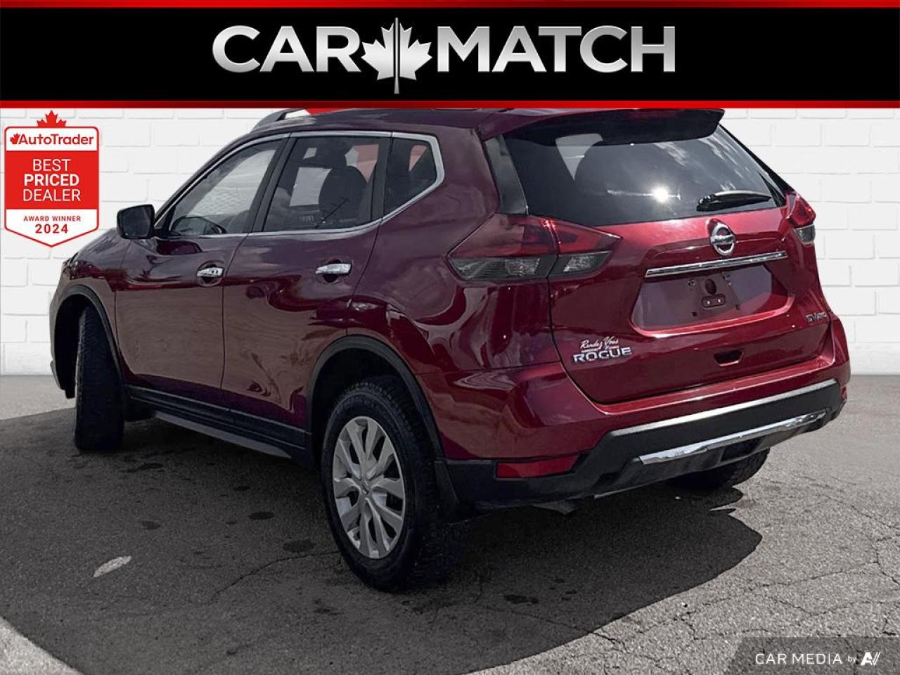 2020 Nissan Rogue SV / NO ACCIDENTS / PANO ROOF / HTD SEATS / AWD Photo3