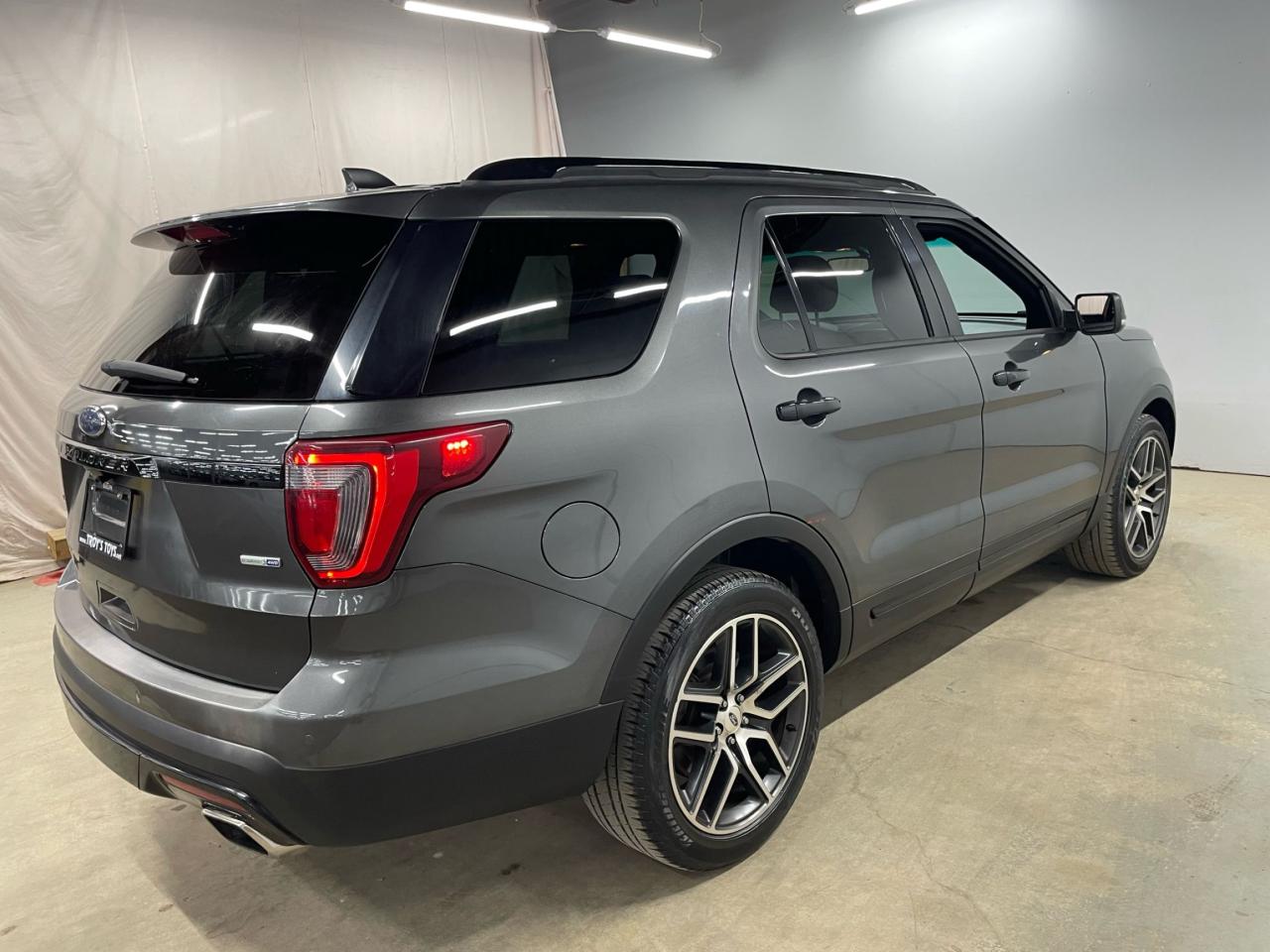 2016 Ford Explorer 4WD 4DR SPORT