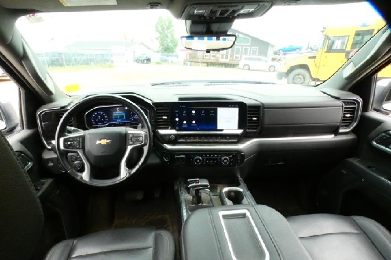 2022 Chevrolet Silverado 1500 LTZ Z71 w/H&C L, S/R, NAV ready, RVM+BUC, HUD - Photo #11