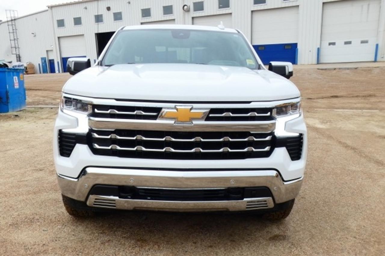 2022 Chevrolet Silverado 1500 LTZ Z71 w/H&C L, S/R, NAV ready, RVM+BUC, HUD - Photo #3