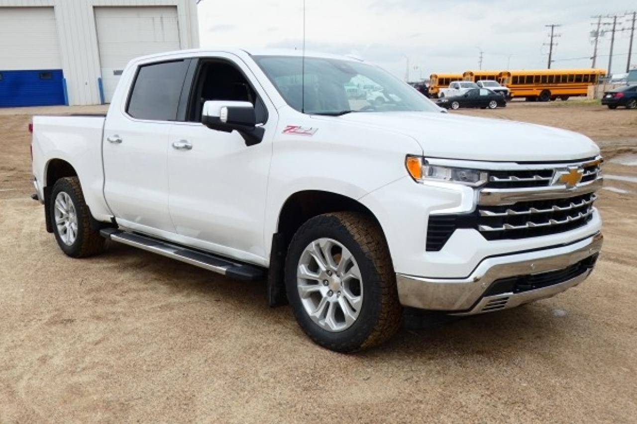 2022 Chevrolet Silverado 1500 LTZ Z71 w/H&C L, S/R, NAV ready, RVM+BUC, HUD - Photo #4