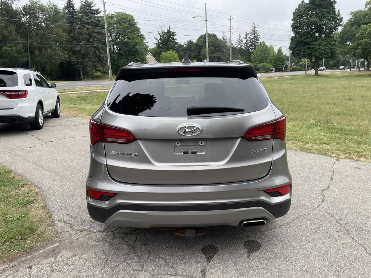 2017 Hyundai Santa Fe Sport 2.4 FWD - Photo #5