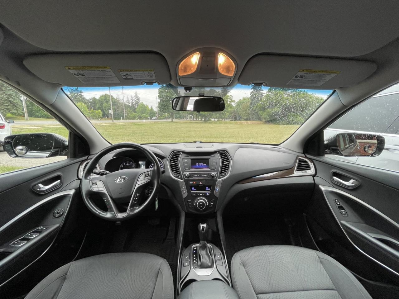 2017 Hyundai Santa Fe Sport 2.4 FWD - Photo #12