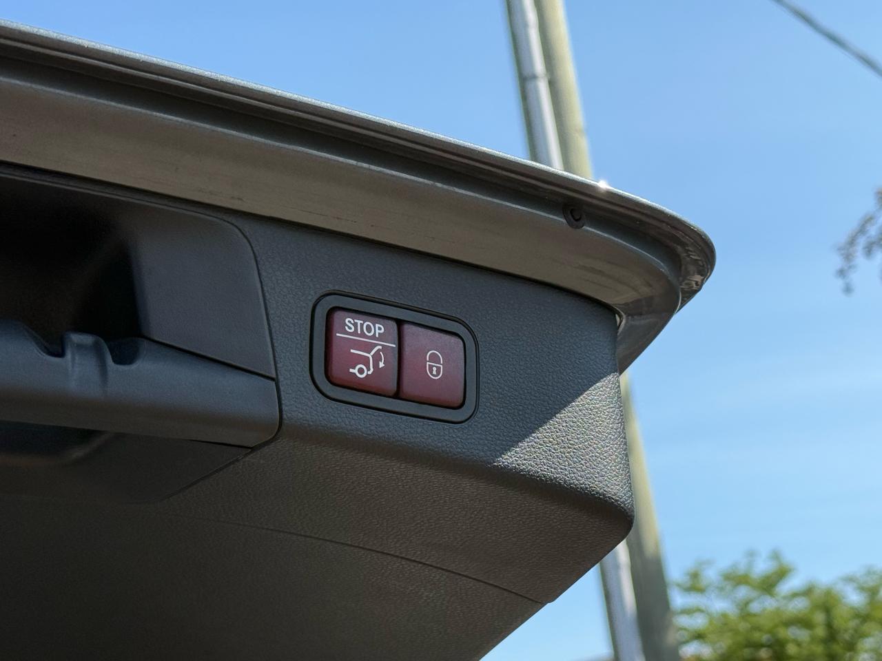2019 Mercedes-Benz C-Class C 300 WAGON AMG|SUNROOF|NAVI - Photo #16