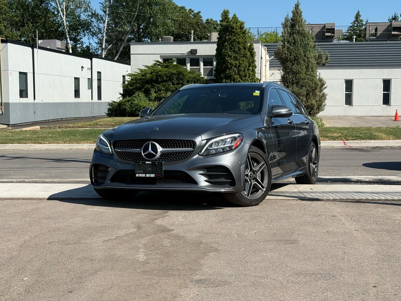 Used 2019 Mercedes-Benz C-Class C 300 WAGON AMG|SUNROOF|NAVI for sale in Oakville, ON