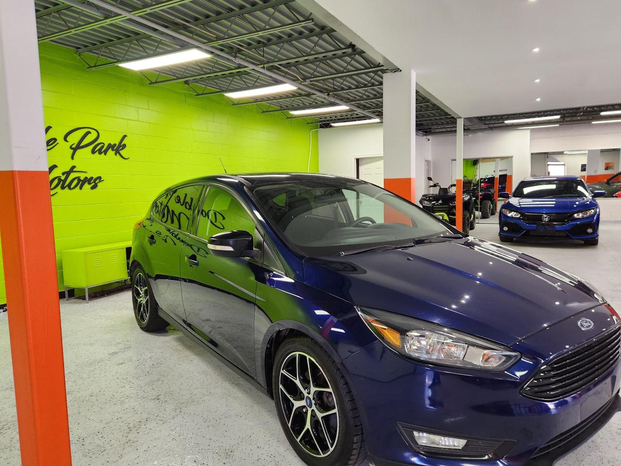 2017 Ford Focus SEL SUNROOF REAR CAM A/C - Photo #8