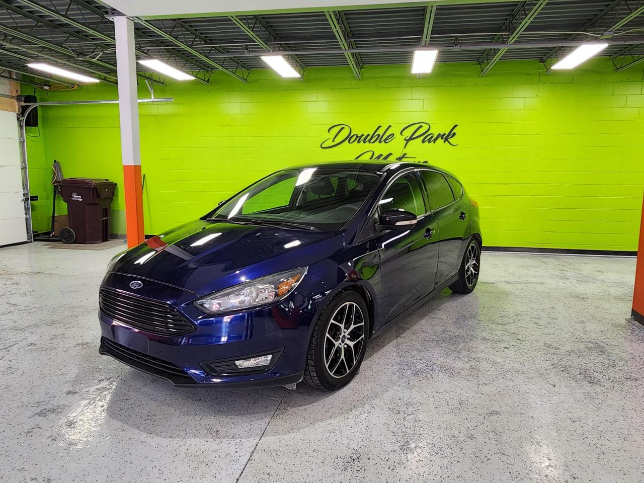 2017 Ford Focus SEL SUNROOF REAR CAM A/C - Photo #14