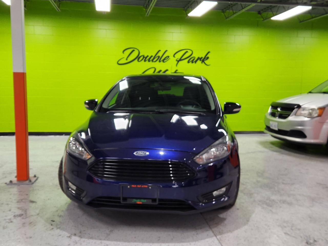 2017 Ford Focus SEL Sunroof Auto New Brakes, Clean - Photo #2