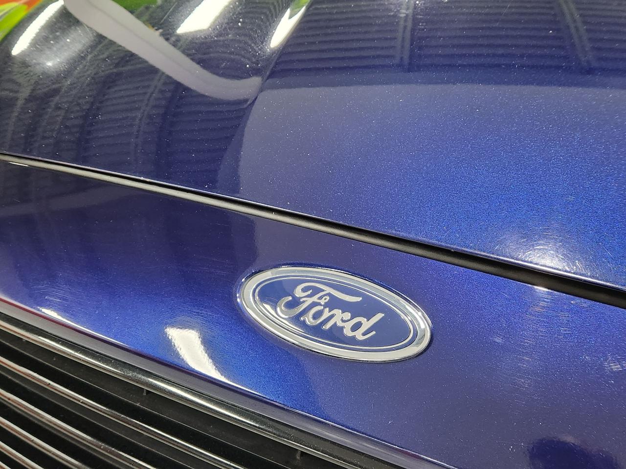 2017 Ford Focus SEL Sunroof Auto New Brakes, Clean - Photo #3