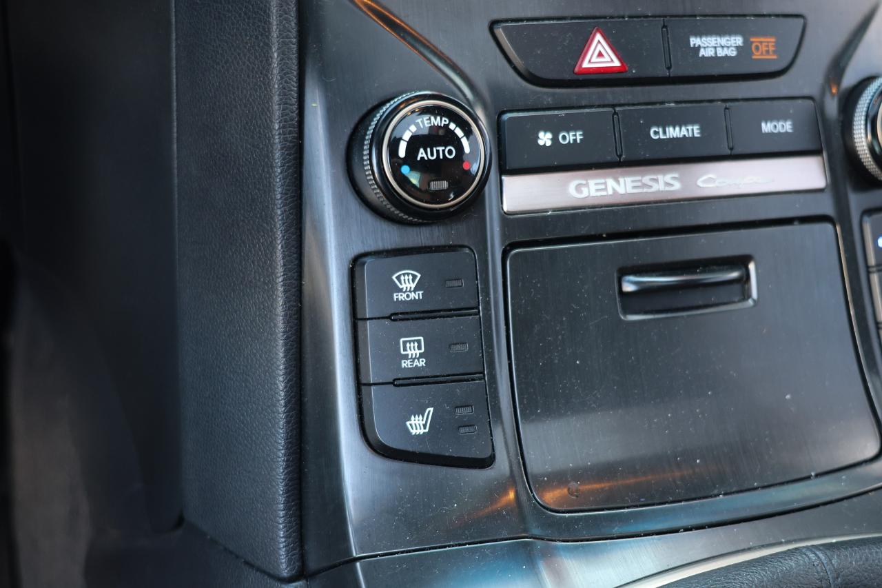 2015 Hyundai Genesis Coupe 3.8L GT - MANUAL|SUNROOF|NAVI|CAMERA|LEATHER - Photo #21