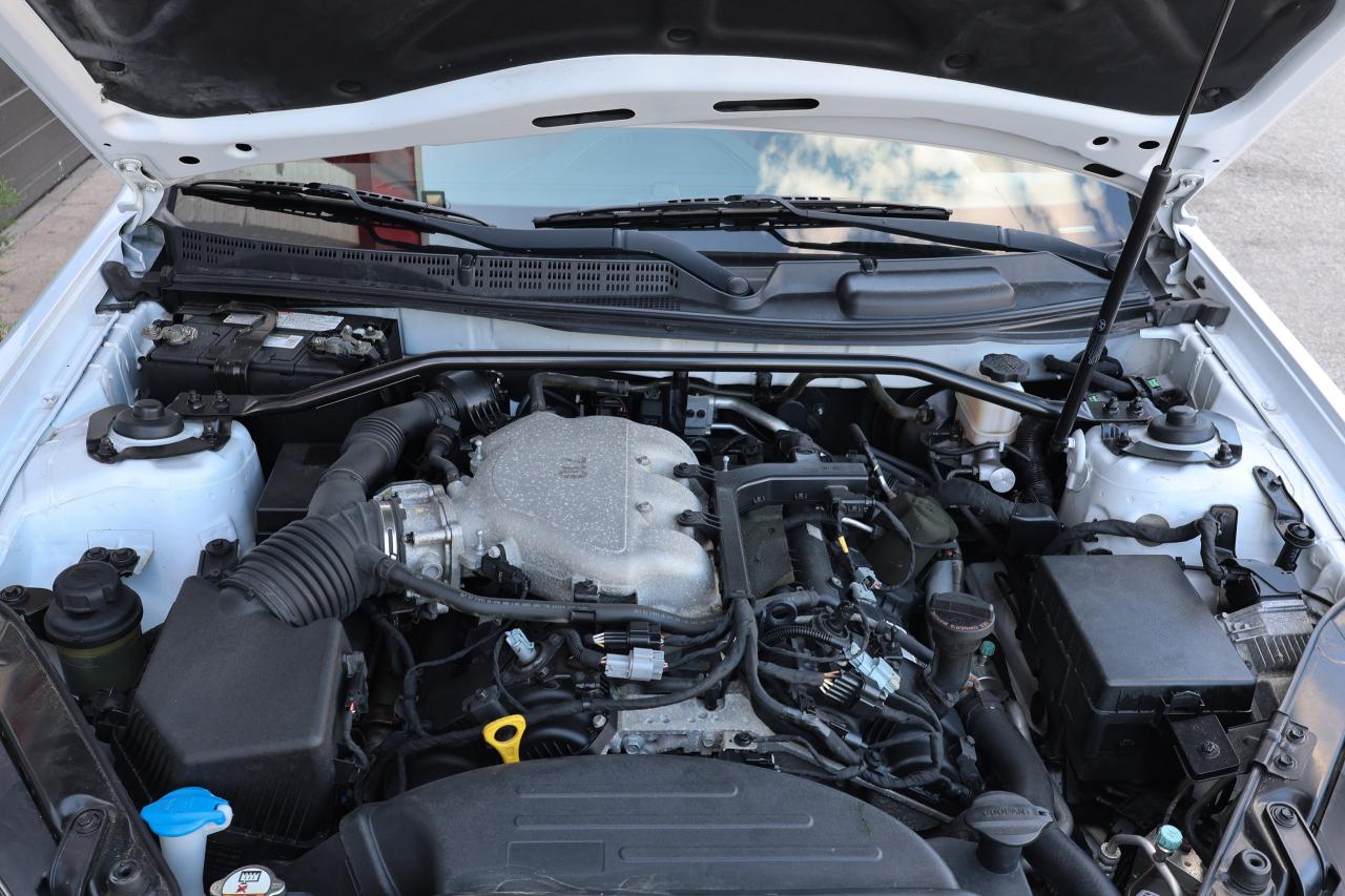 2015 Hyundai Genesis Coupe 3.8L GT - MANUAL|SUNROOF|NAVI|CAMERA|LEATHER - Photo #23