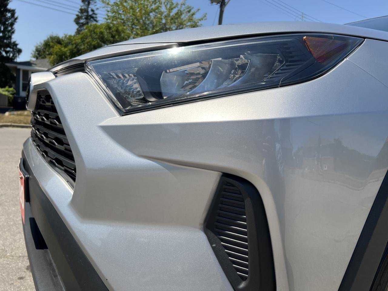 2020 Toyota RAV4 LE AWD - Photo #9