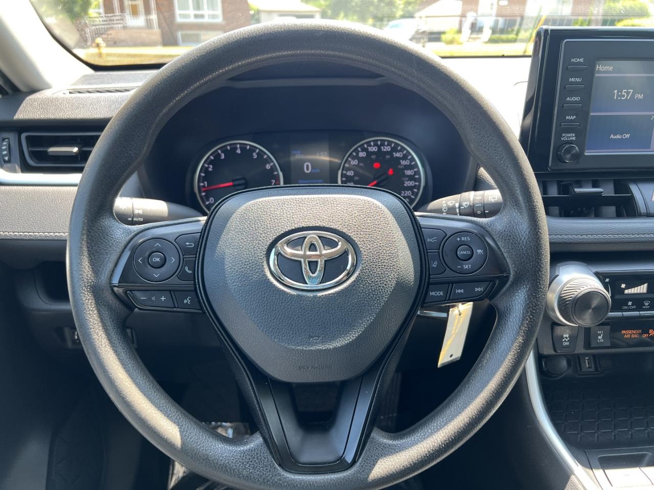 2020 Toyota RAV4 LE AWD - Photo #19