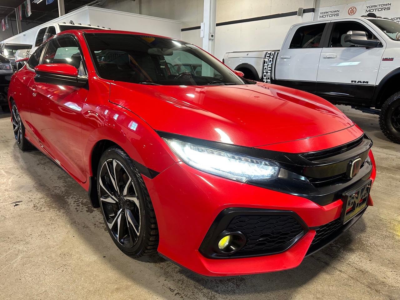 2017 Honda Civic Si | Manual | TURBO - Photo #3