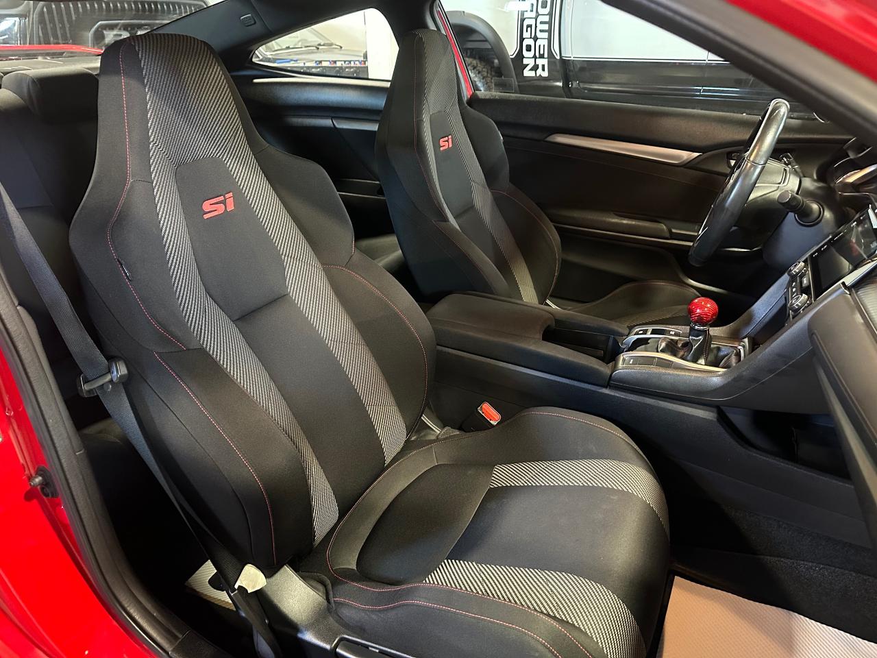 2017 Honda Civic Si | Manual | TURBO - Photo #9