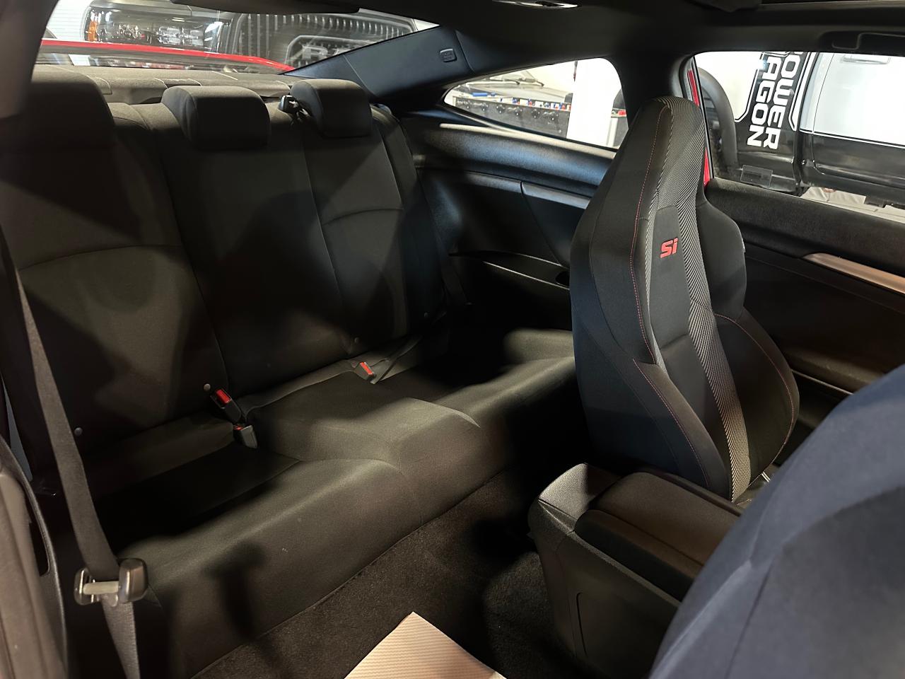 2017 Honda Civic Si | Manual | TURBO - Photo #10