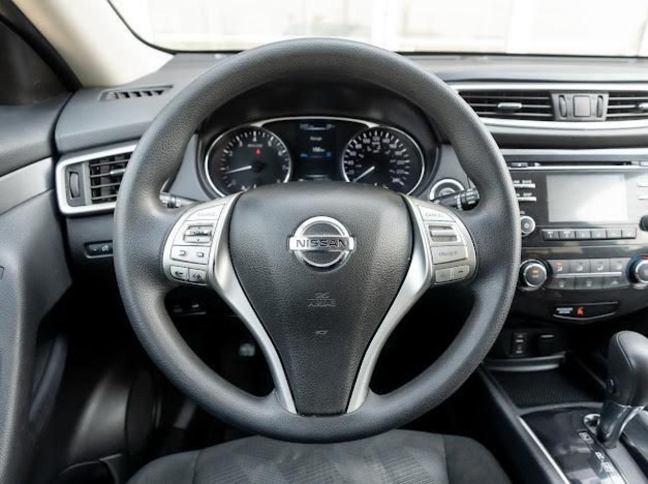 2016 Nissan Rogue AWD 4dr SV - Photo #21