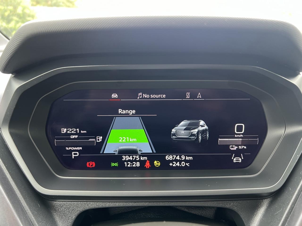 2022 Audi Q4 e-tron PREMIUM PLUS W/50 - Photo #7