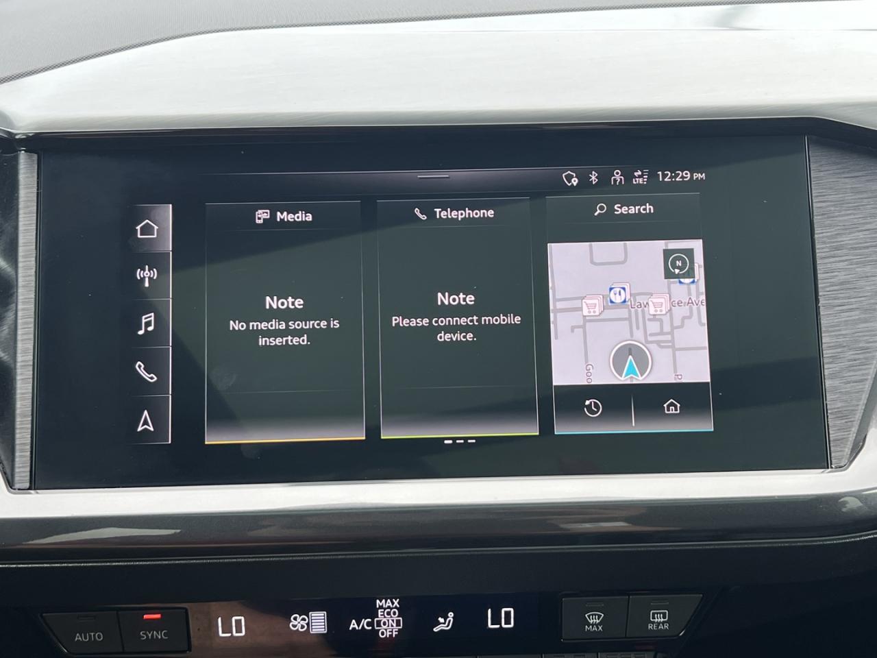 2022 Audi Q4 e-tron PREMIUM PLUS W/50 - Photo #11