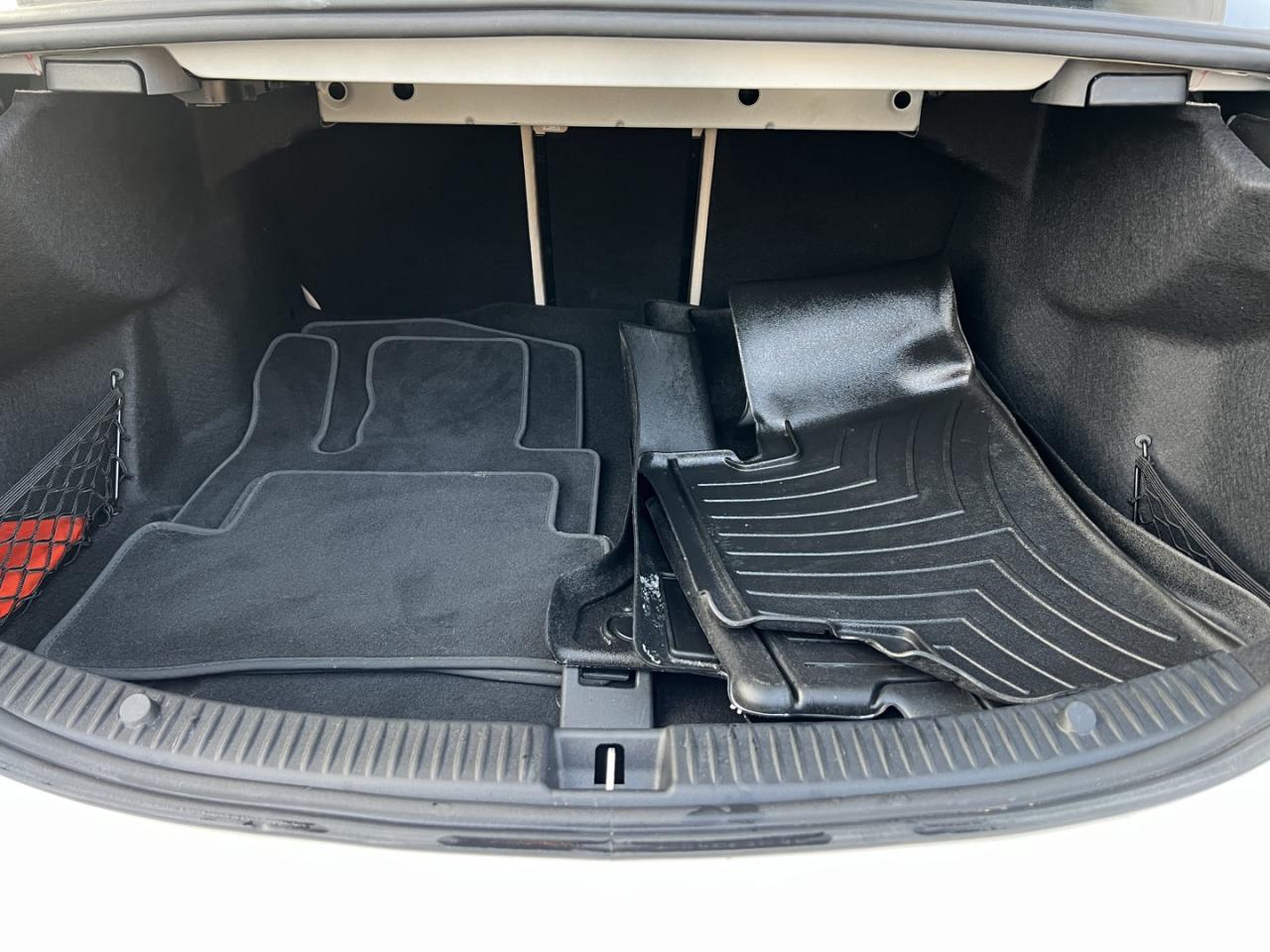 2017 Mercedes-Benz C-Class C300 4MATIC Sedan - Photo #13