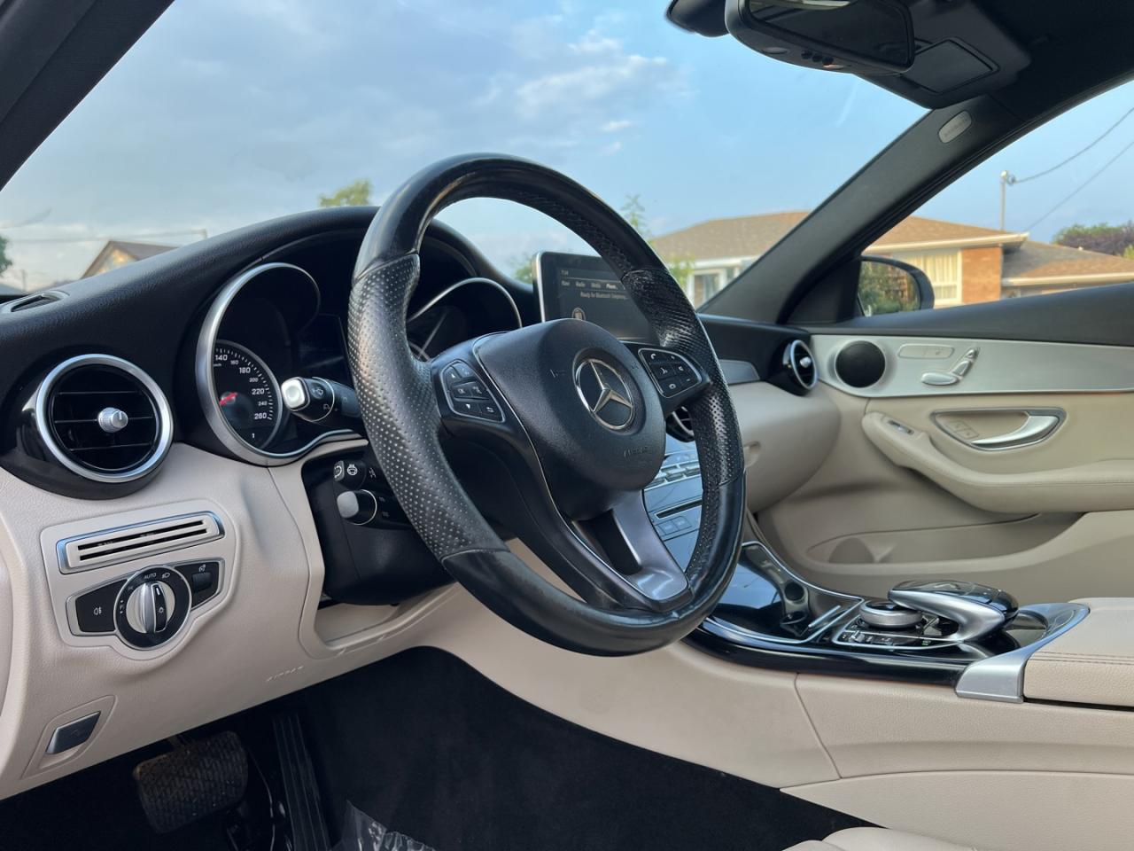 2017 Mercedes-Benz C-Class C300 4MATIC Sedan - Photo #20