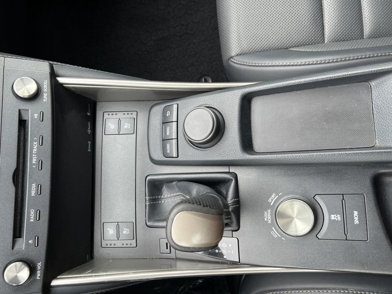2015 Lexus IS 250 AWD - Photo #19
