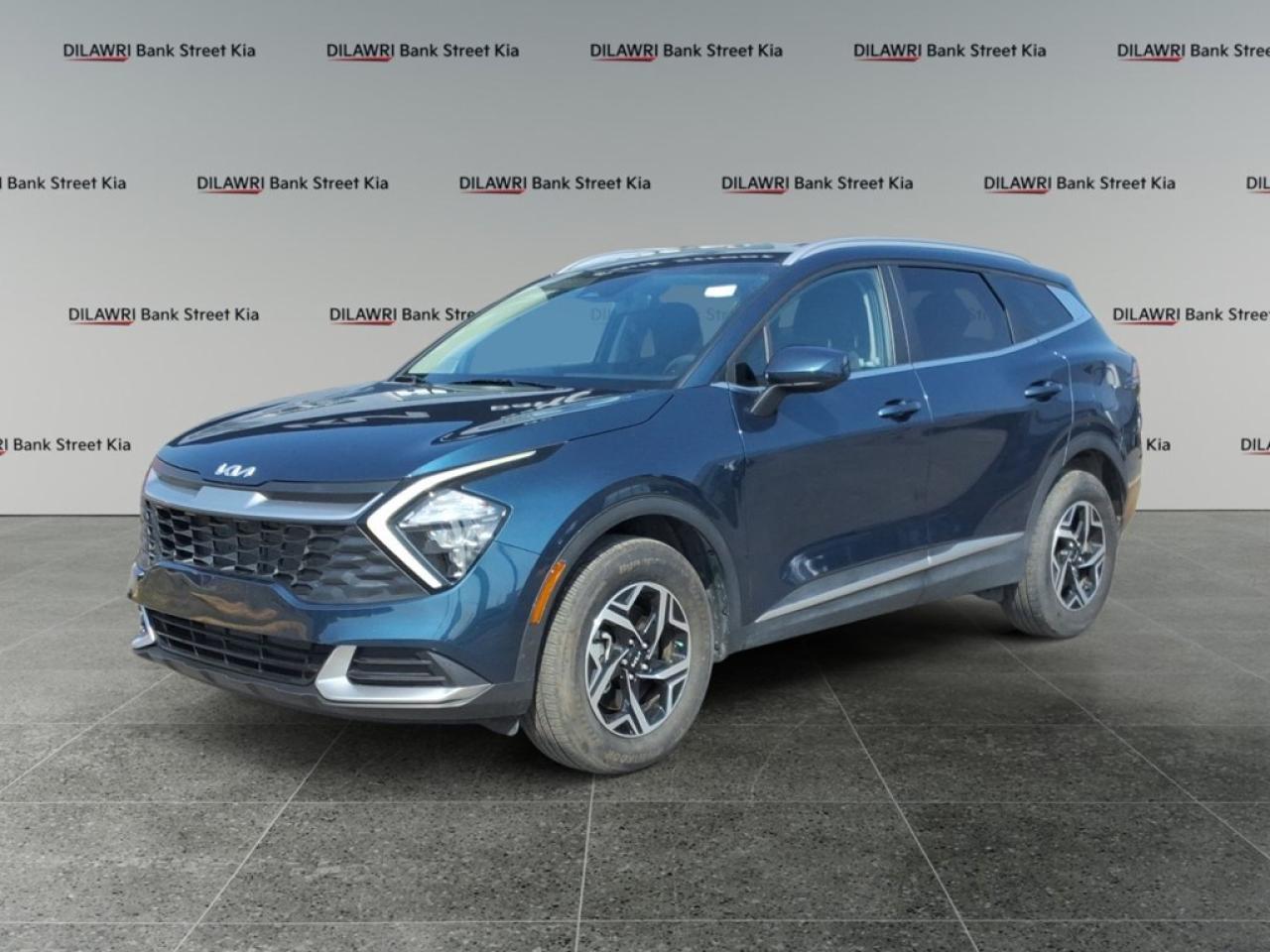 Used 2023 Kia Sportage LX AWD for sale in Gloucester, ON