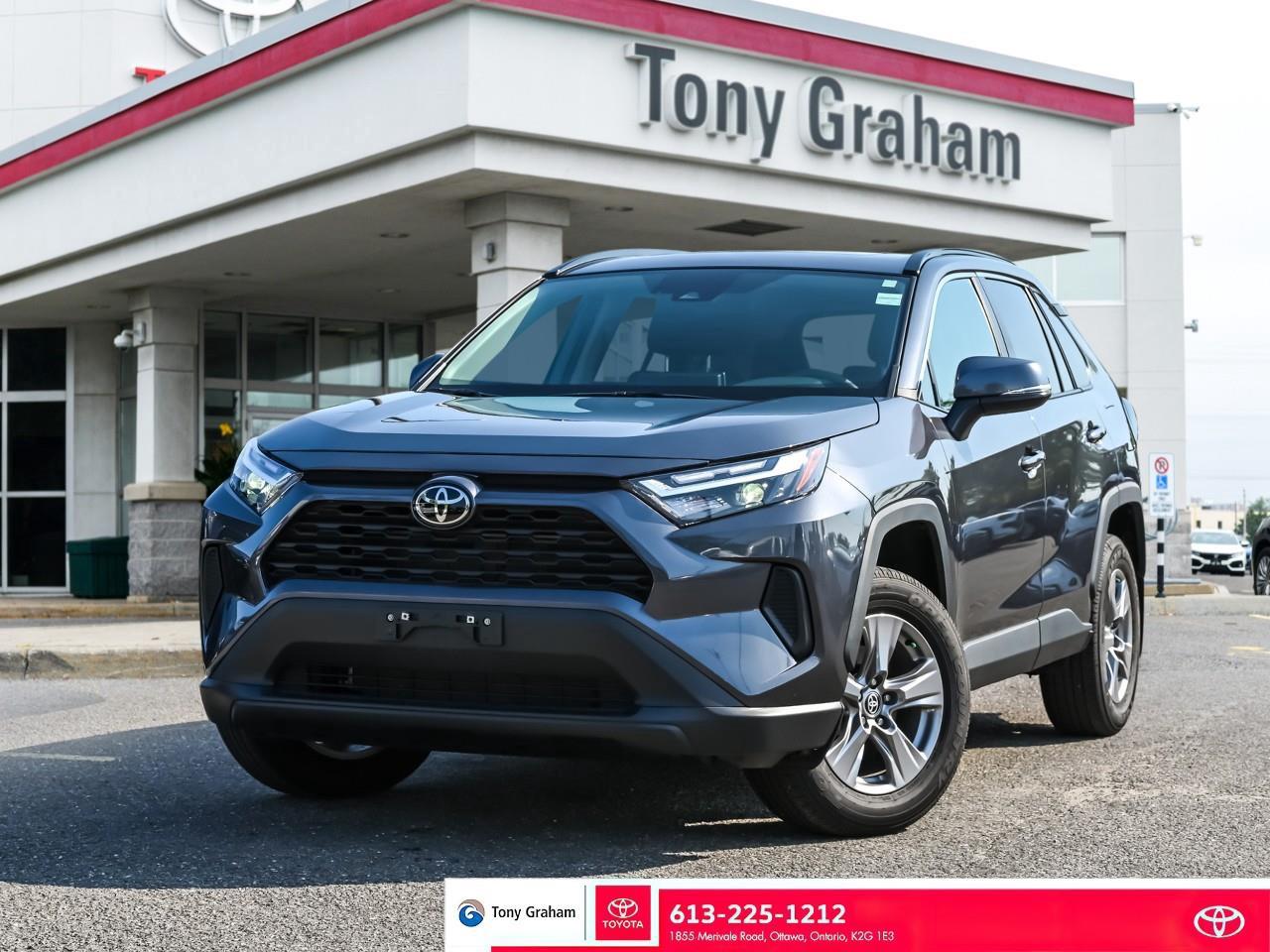 Used 2025 Toyota RAV4 XLE for sale in Ottawa, ON